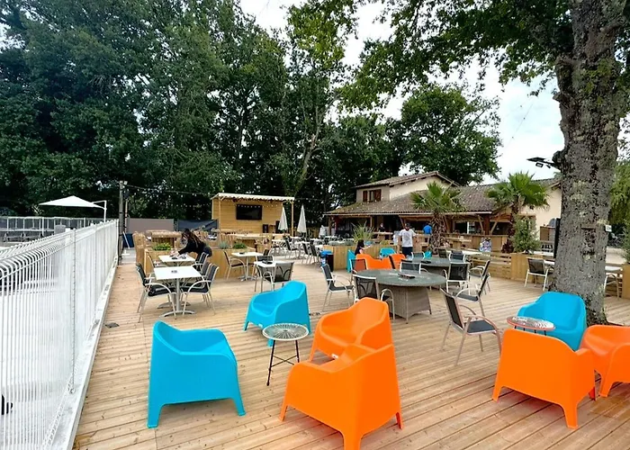 Mobil Avec Rampe D'acces - 4 Pers. - Api-1-52-2157 Kamp alanı *